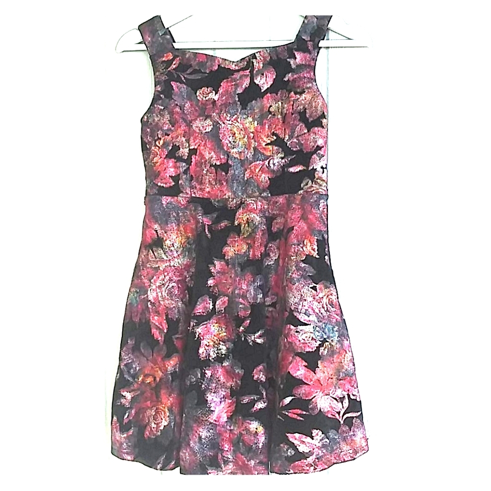 Girl Night Out  Dress Size 12(Fit 8)